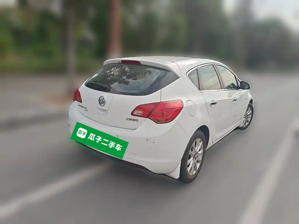 Buick Excelle — миниатюра 4