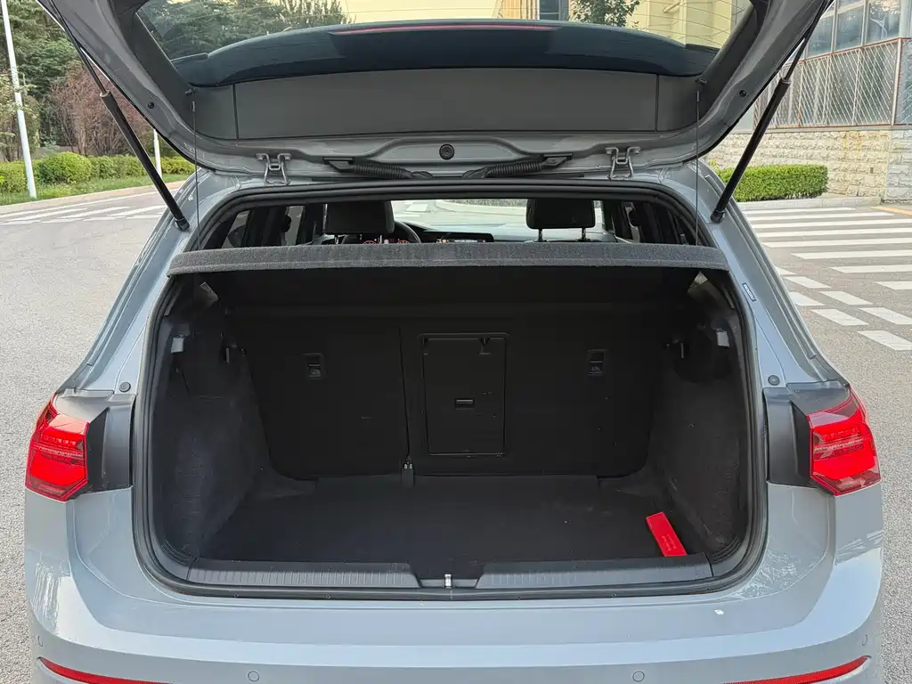 Volkswagen Golf — миниатюра 19
