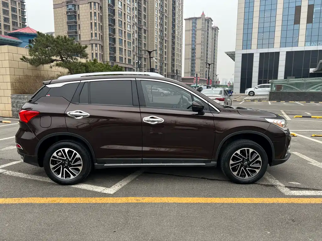 GAC TRUMPCHI GS4