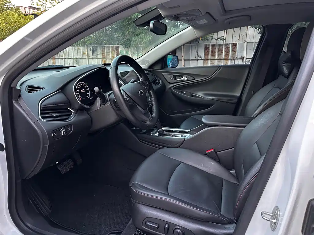 Chevrolet Malibu XL — миниатюра 5