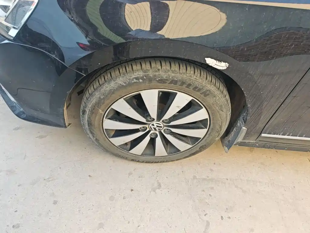 Volkswagen Sagitar — миниатюра 23
