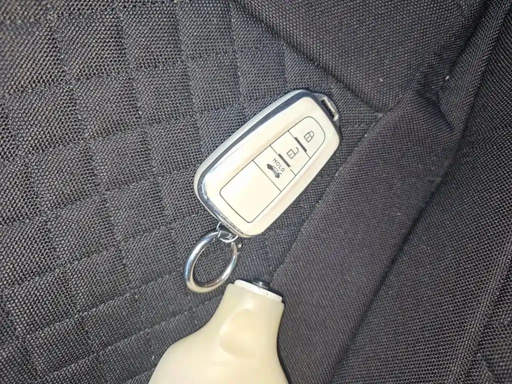 Toyota Corolla — миниатюра 13