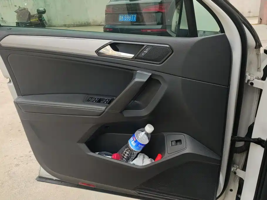 Volkswagen Tiguan L — миниатюра 7
