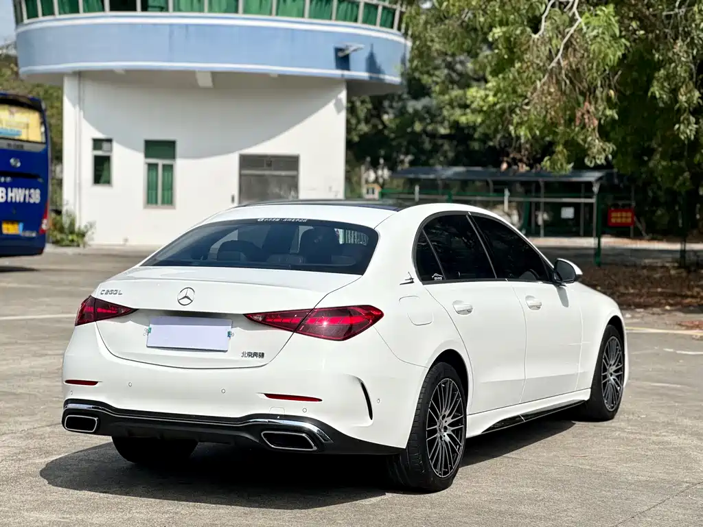 MERCEDES-BENZ C CLASS