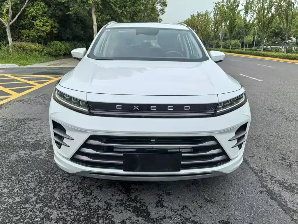 Exeed Zhaofeng C-DM 2023