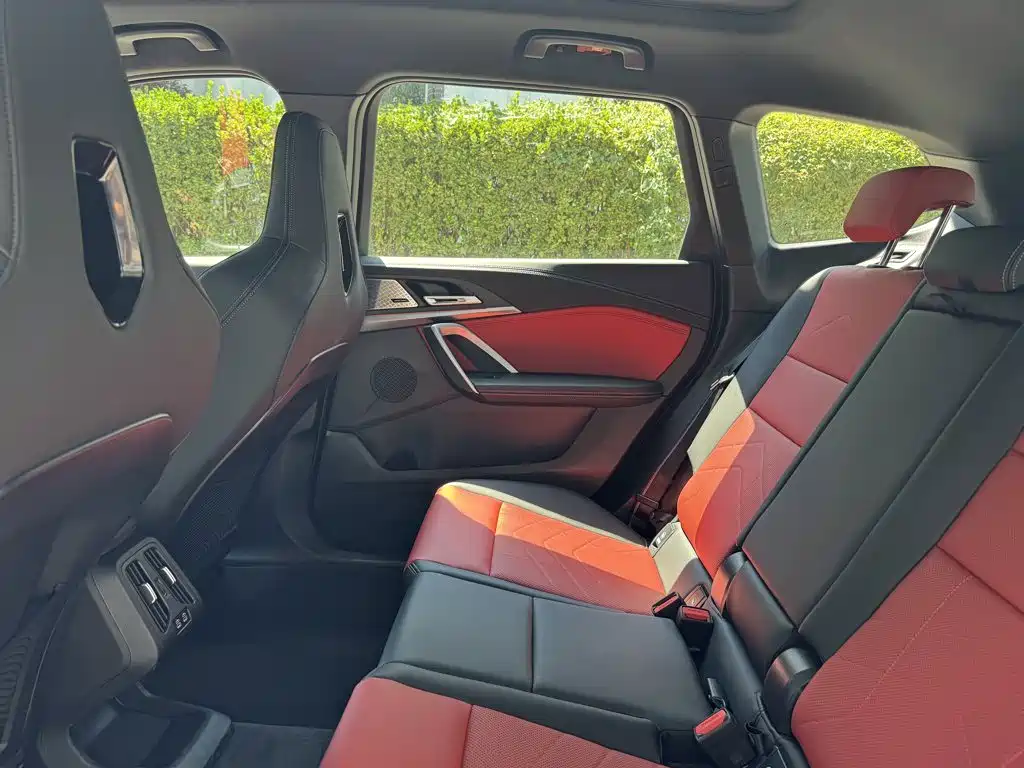 BMW X1 M35Li — миниатюра 9