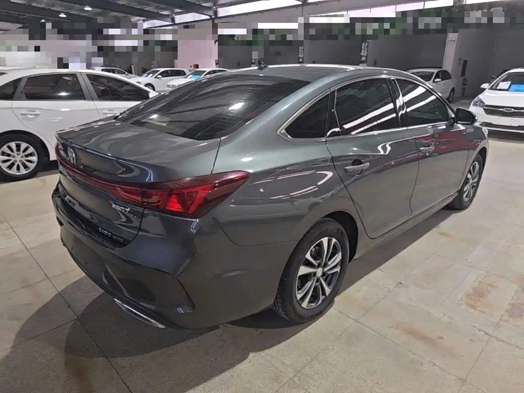 Changan Eado — миниатюра 7