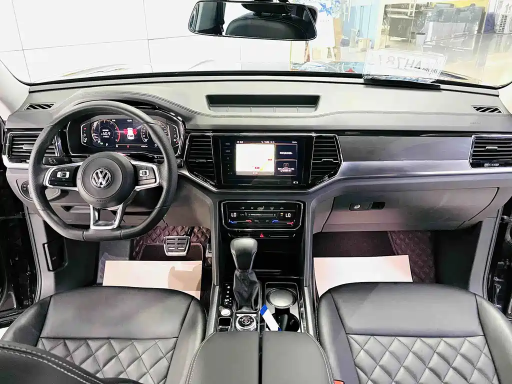 Volkswagen Teramont — миниатюра 9
