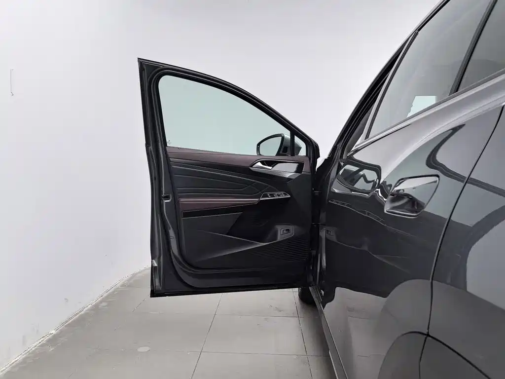 Volkswagen ID.6 X — миниатюра 8