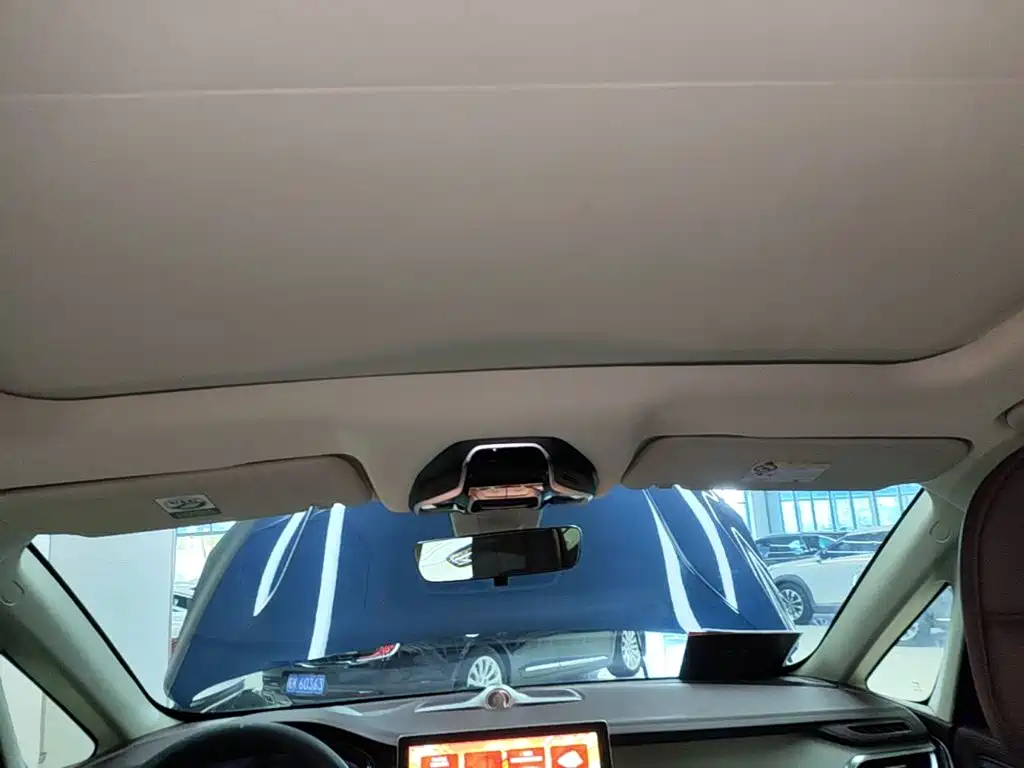 Geely Jia Ji — миниатюра 18