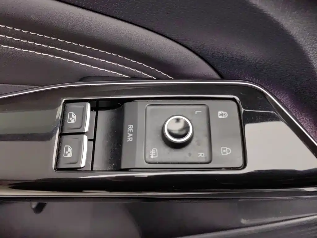 Volkswagen ID.4 Crozz — миниатюра 9