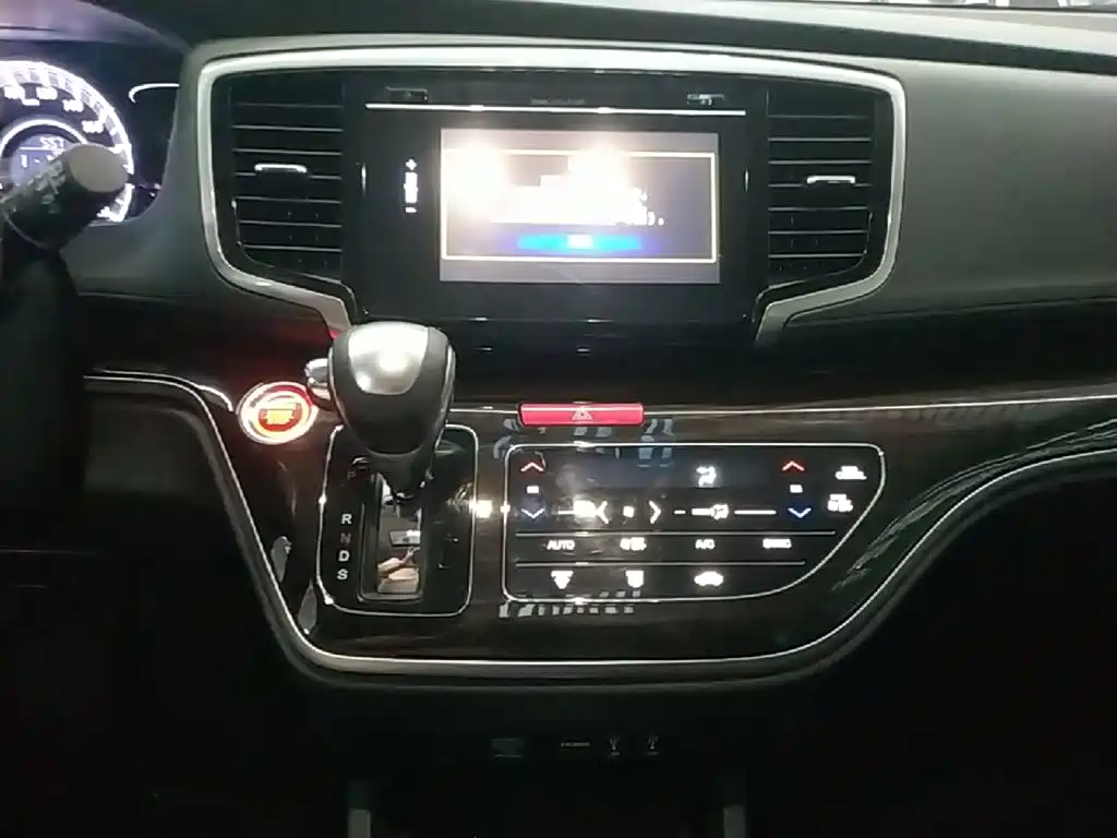 Honda Odyssey — миниатюра 13