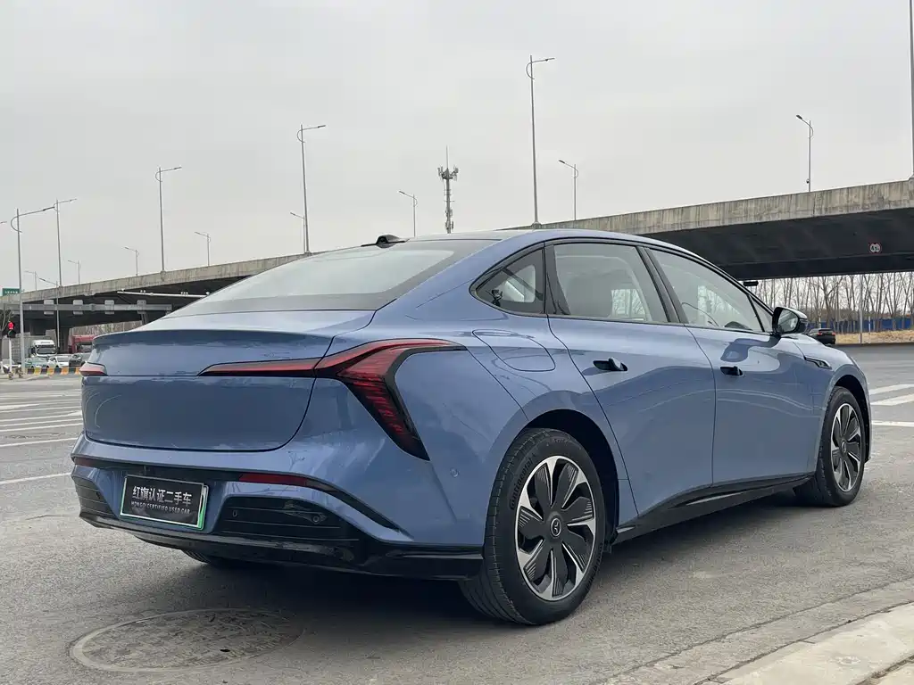 Hongqi HONGQI TIANGONG 05