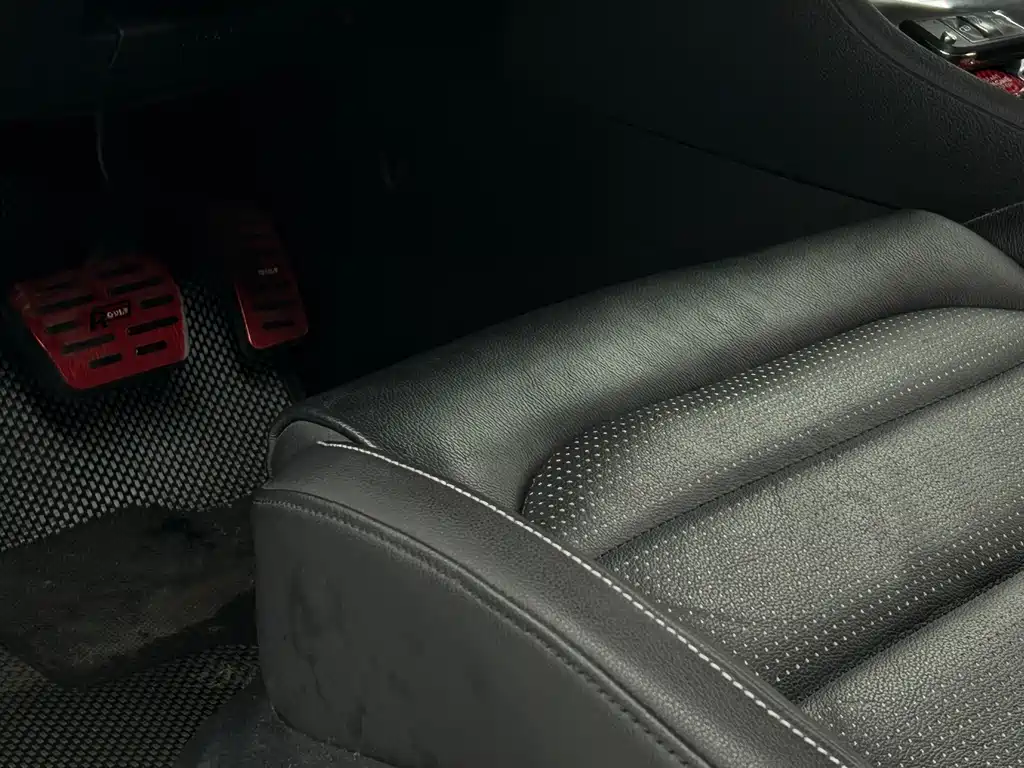 VOLKSWAGEN GOLF NEW ENERGY