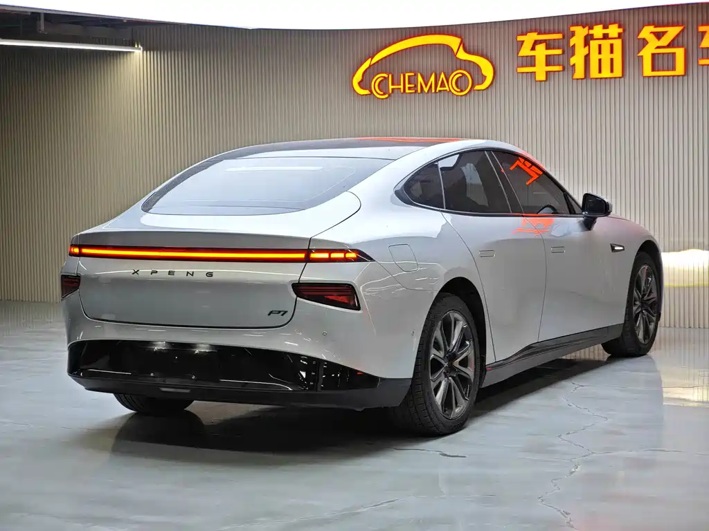 XPeng P7 — миниатюра 7