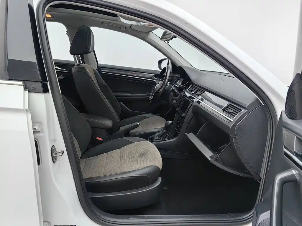 Volkswagen C-Trek — миниатюра 23