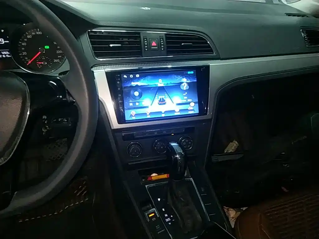 Volkswagen Lamando — миниатюра 13