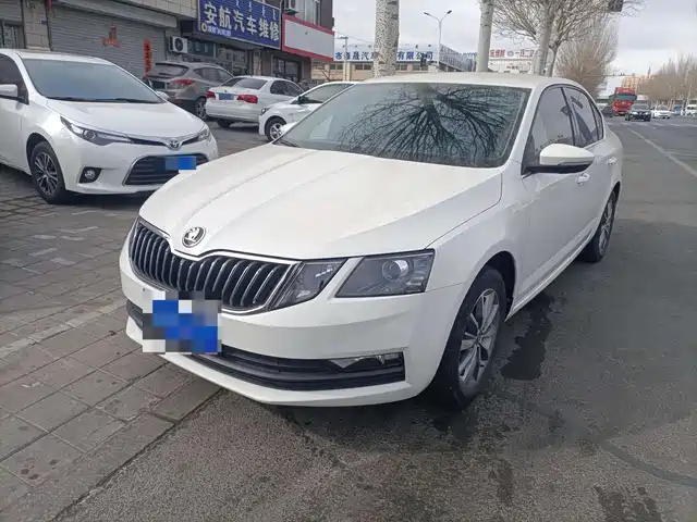 SKODA OCTAVIA