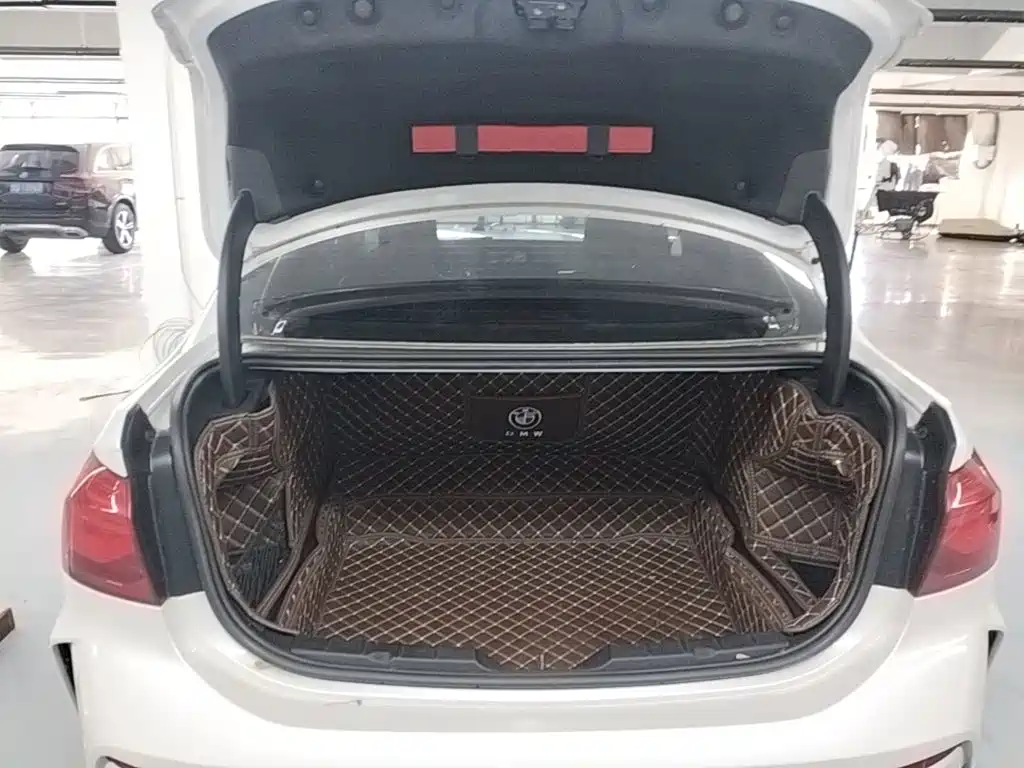BMW 1 Series — миниатюра 19