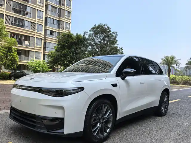 2025 Leapmotor C10