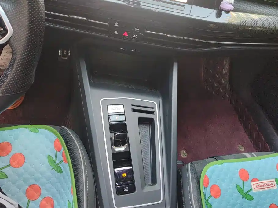 Volkswagen Golf — миниатюра 16