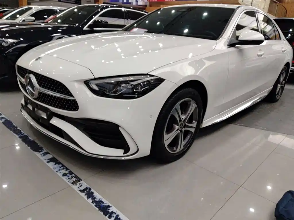 Mercedes-Benz C-Class 2021