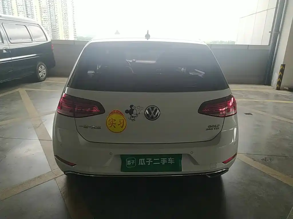 Volkswagen Golf — миниатюра 6