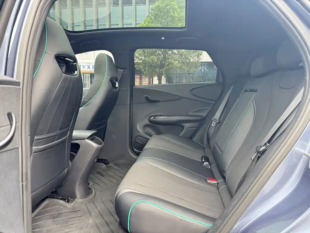 BYD Dolphin — миниатюра 5