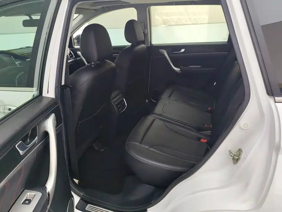 Haval M6 — миниатюра 11