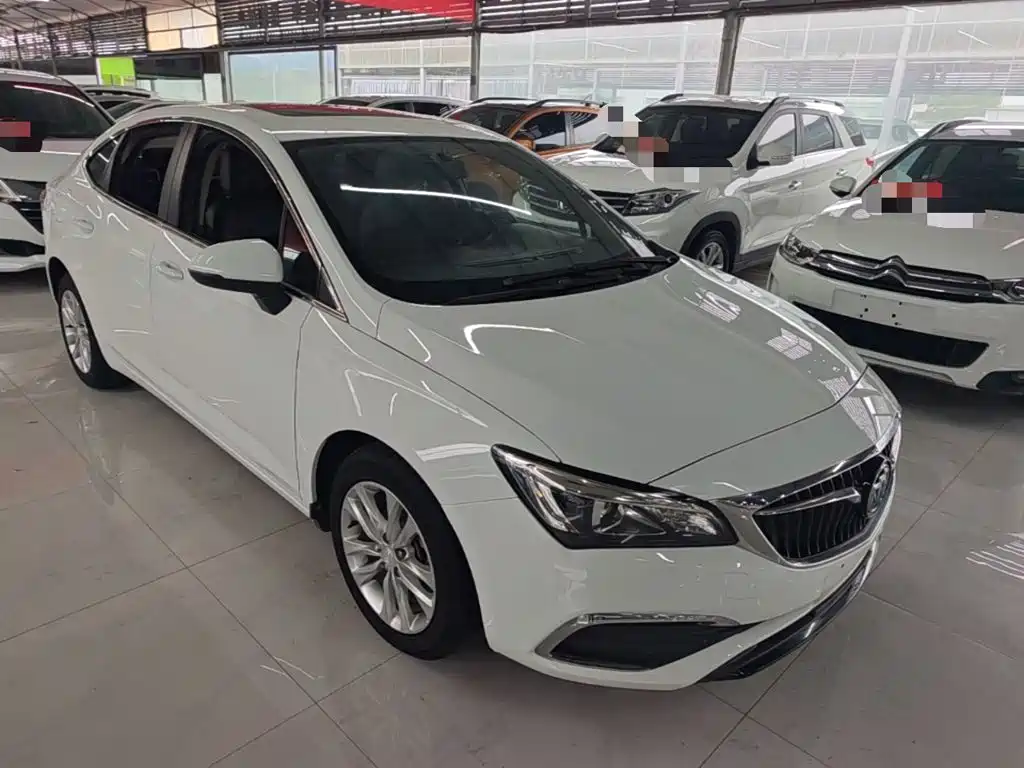 Buick Verano — миниатюра 4