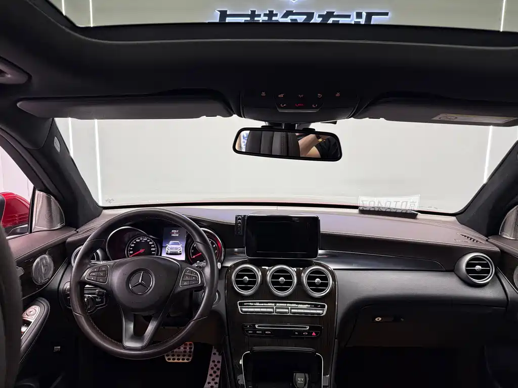 Mercedes-Benz GLC — миниатюра 10