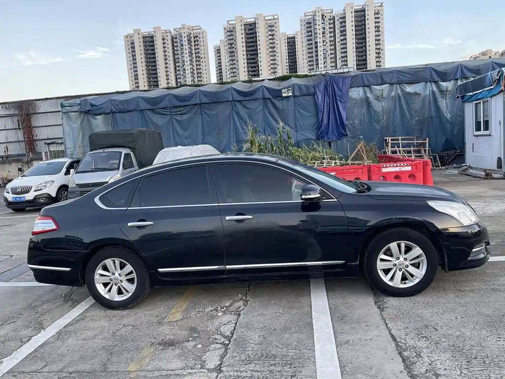 Nissan Teana — миниатюра 2