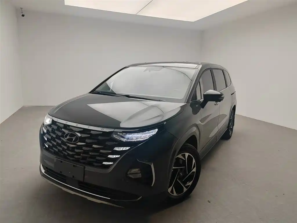 Hyundai Custo