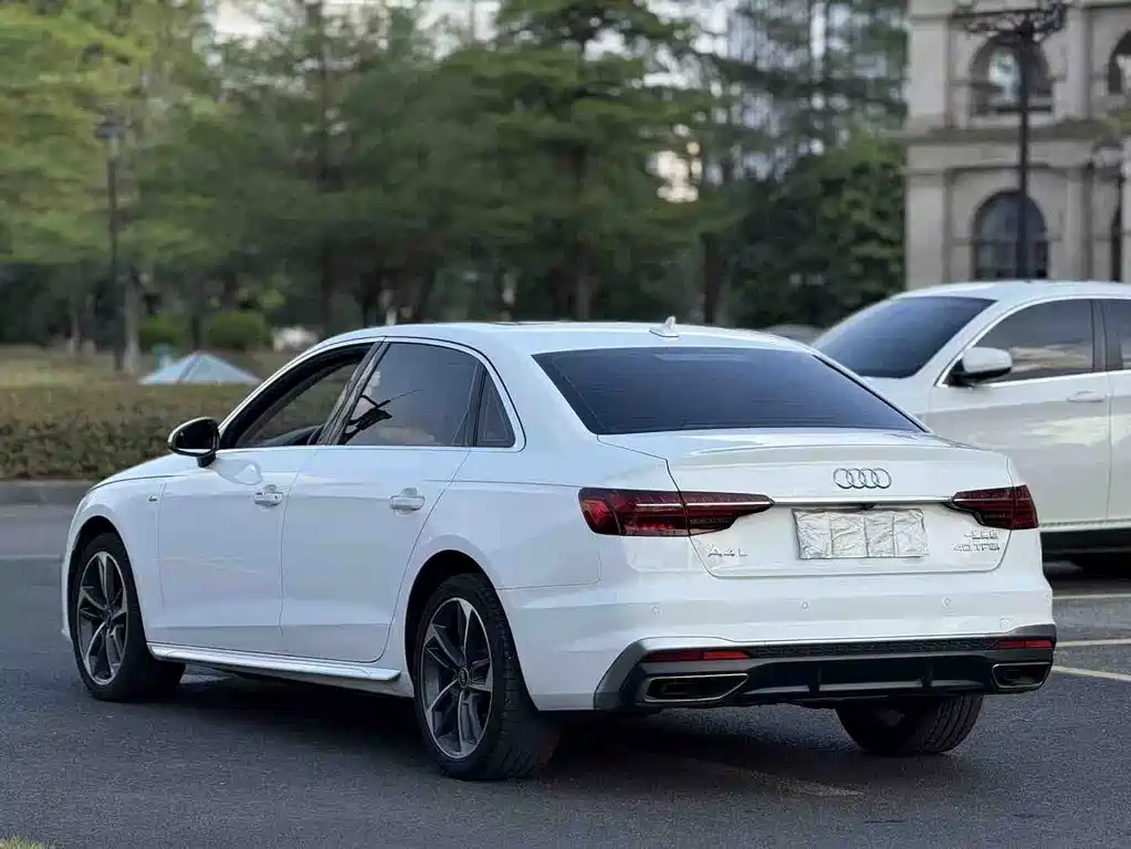 Audi A4L — миниатюра 8