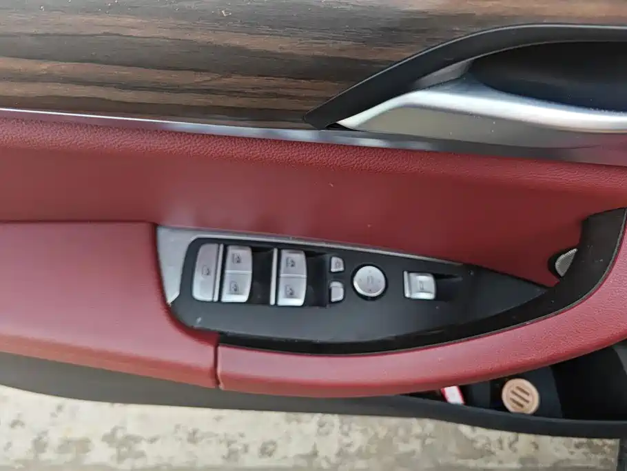 BMW X3 — миниатюра 7