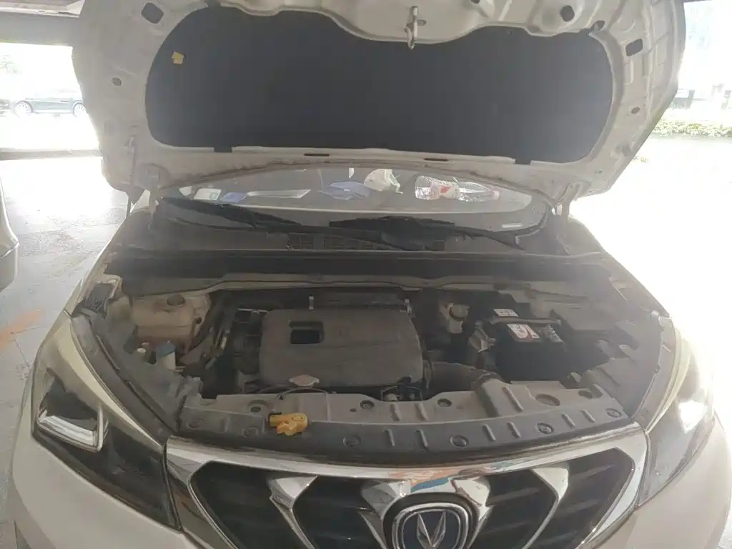 Changan CS15 — миниатюра 11