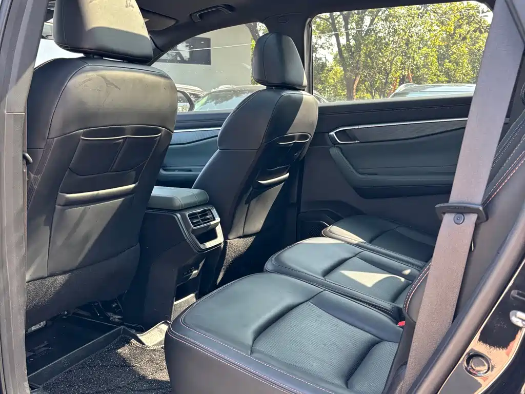 Geely Haoyue L — миниатюра 5