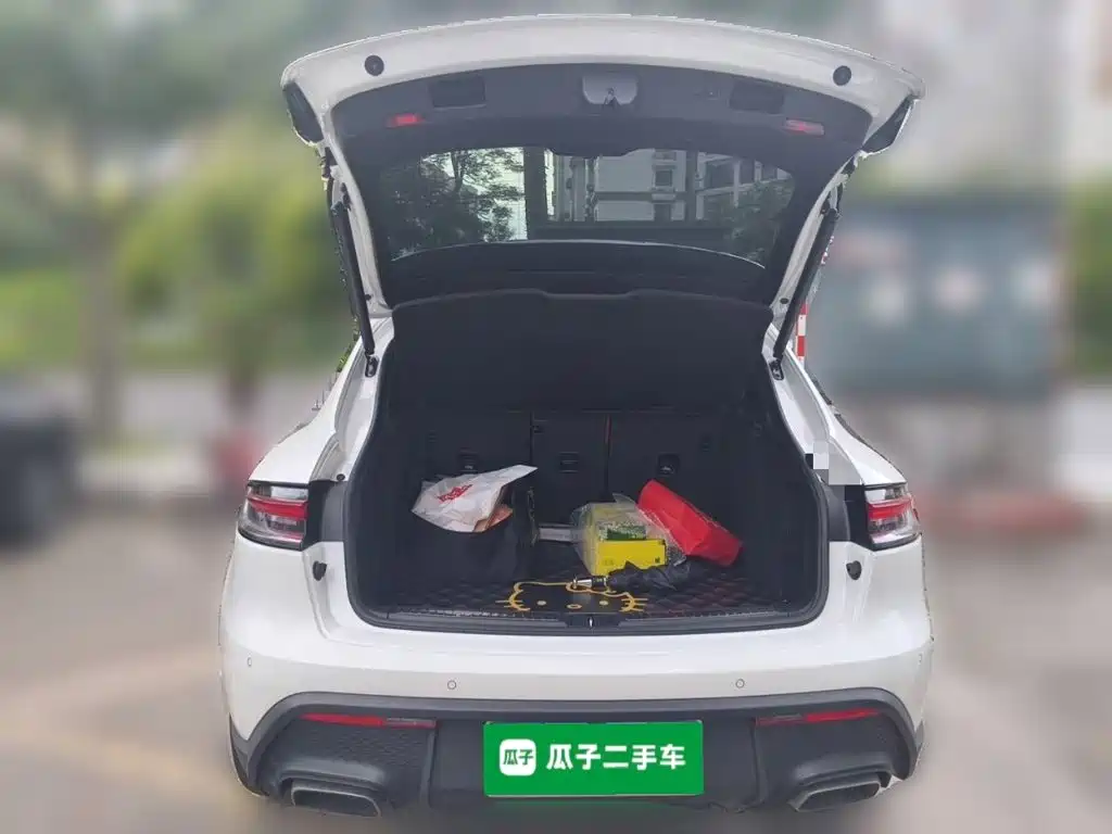 Porsche Macan — миниатюра 20