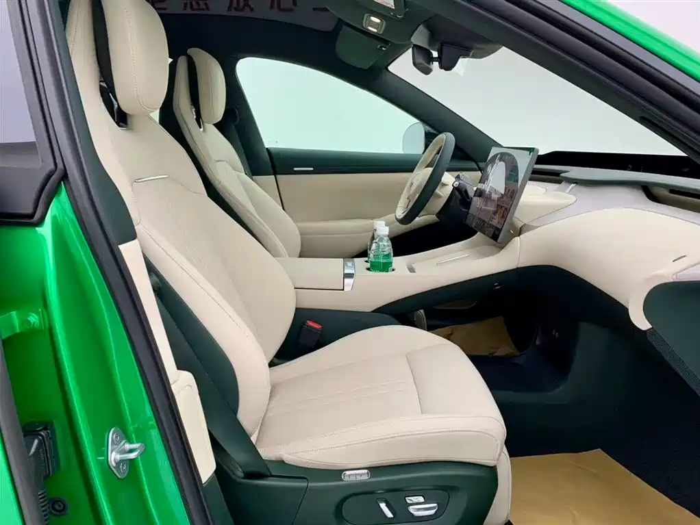 XIAOMI CAR XIAOMI YU7