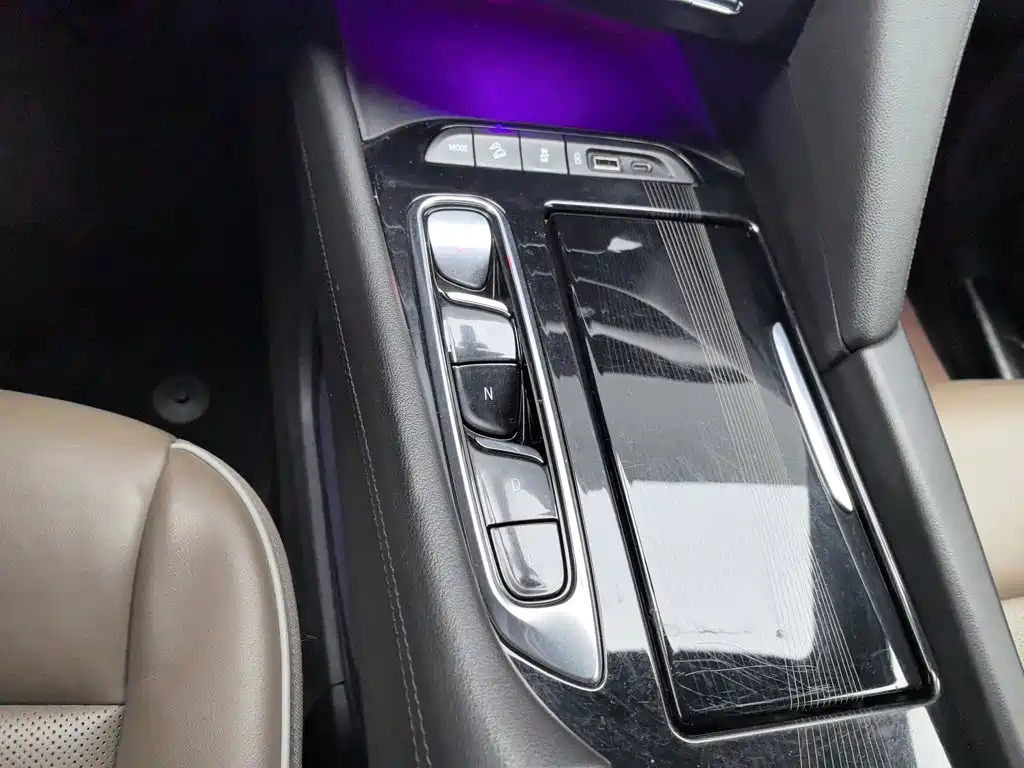 Buick Enclave — миниатюра 13