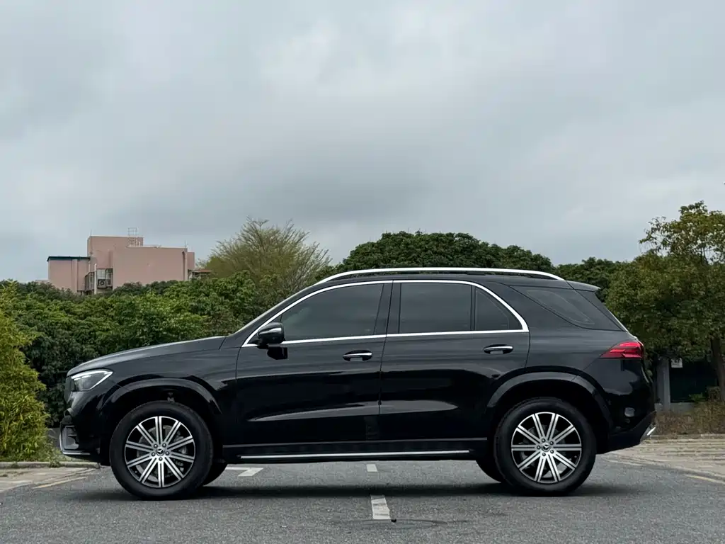 MERCEDES-BENZ GLE