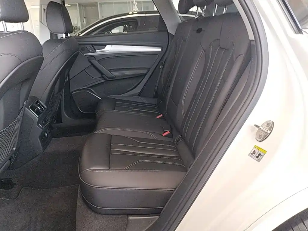 Audi Q5L — миниатюра 17
