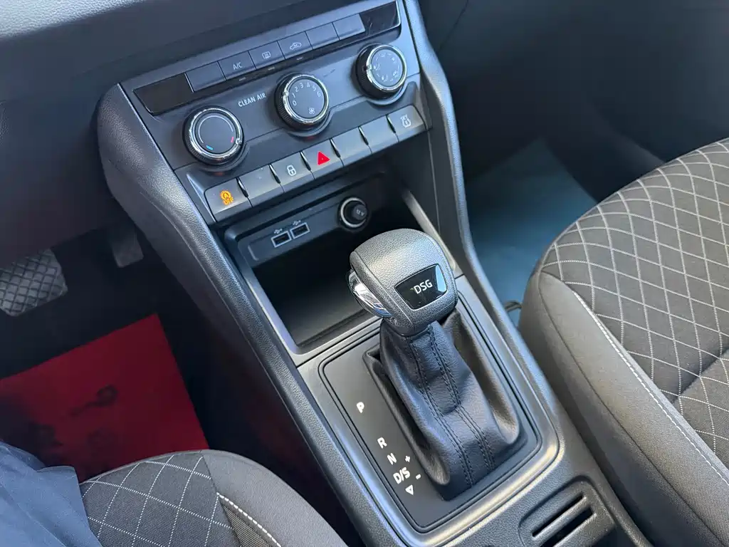 Skoda Karoq — миниатюра 23