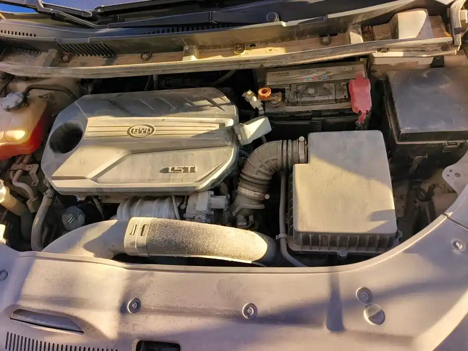 BYD MAX — миниатюра 10