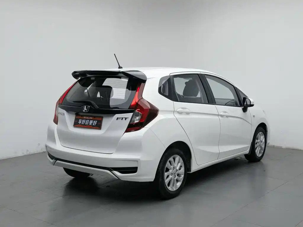 Honda Fit — миниатюра 2
