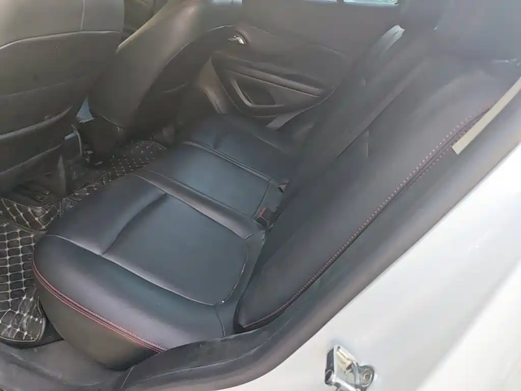Buick Encore — миниатюра 17
