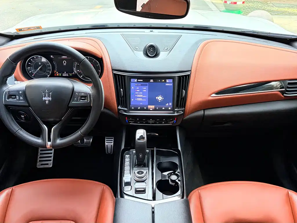 Maserati Levante — миниатюра 9