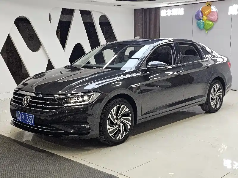 Volkswagen Sagitar 2021