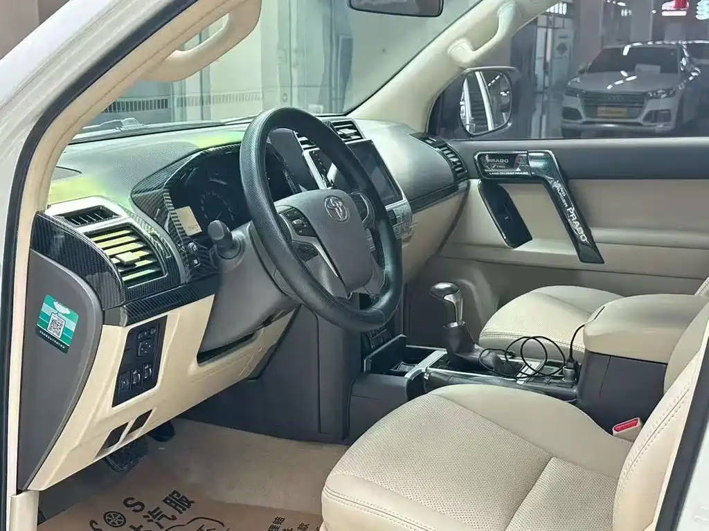 Toyota Land Cruiser Prado 2019 4.0L AT