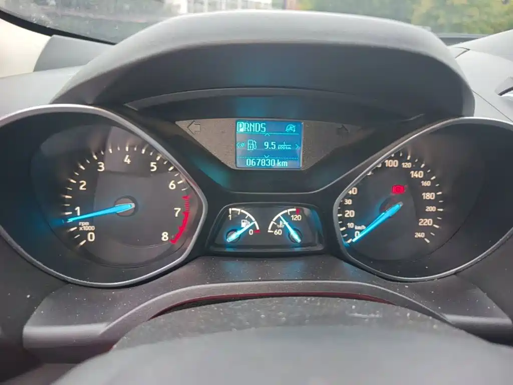 Ford Kuga — миниатюра 12